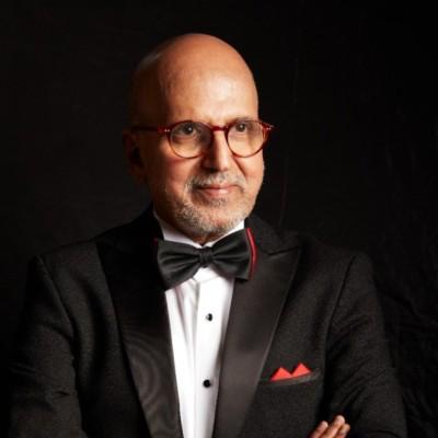 Dr R Seetharaman